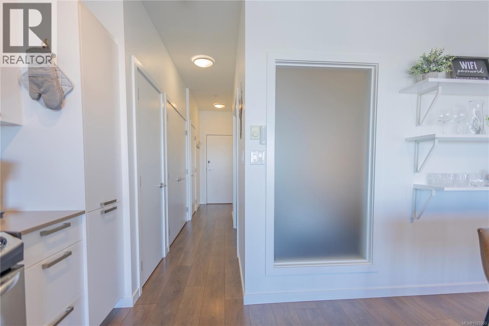 504 517 Fisgard St, Victoria, British Columbia  V8W 0C5 - Photo 12 - 1025503