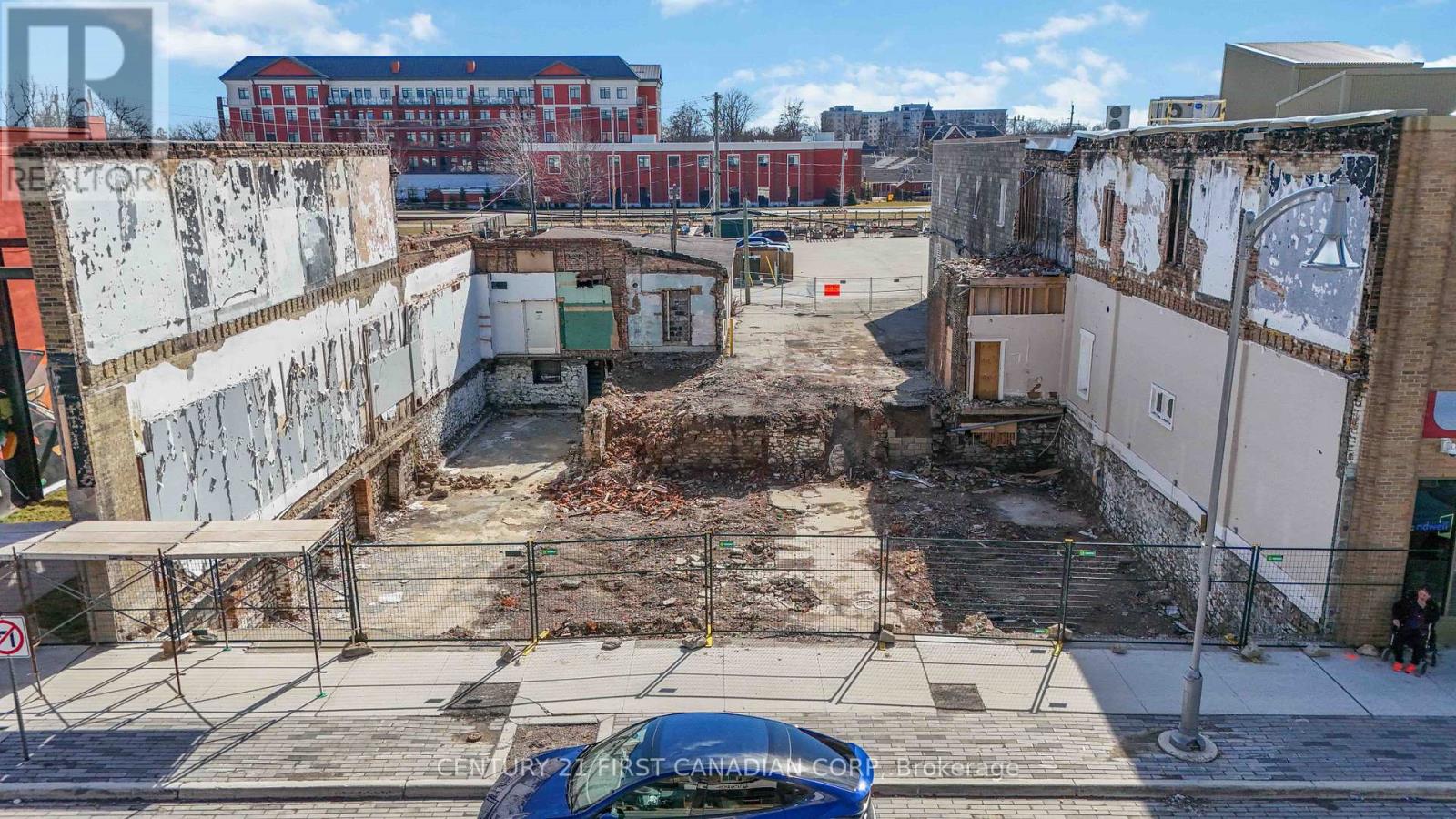 626 Talbot Street, St. Thomas, Ontario  N5P 1C8 - Photo 2 - X12889336