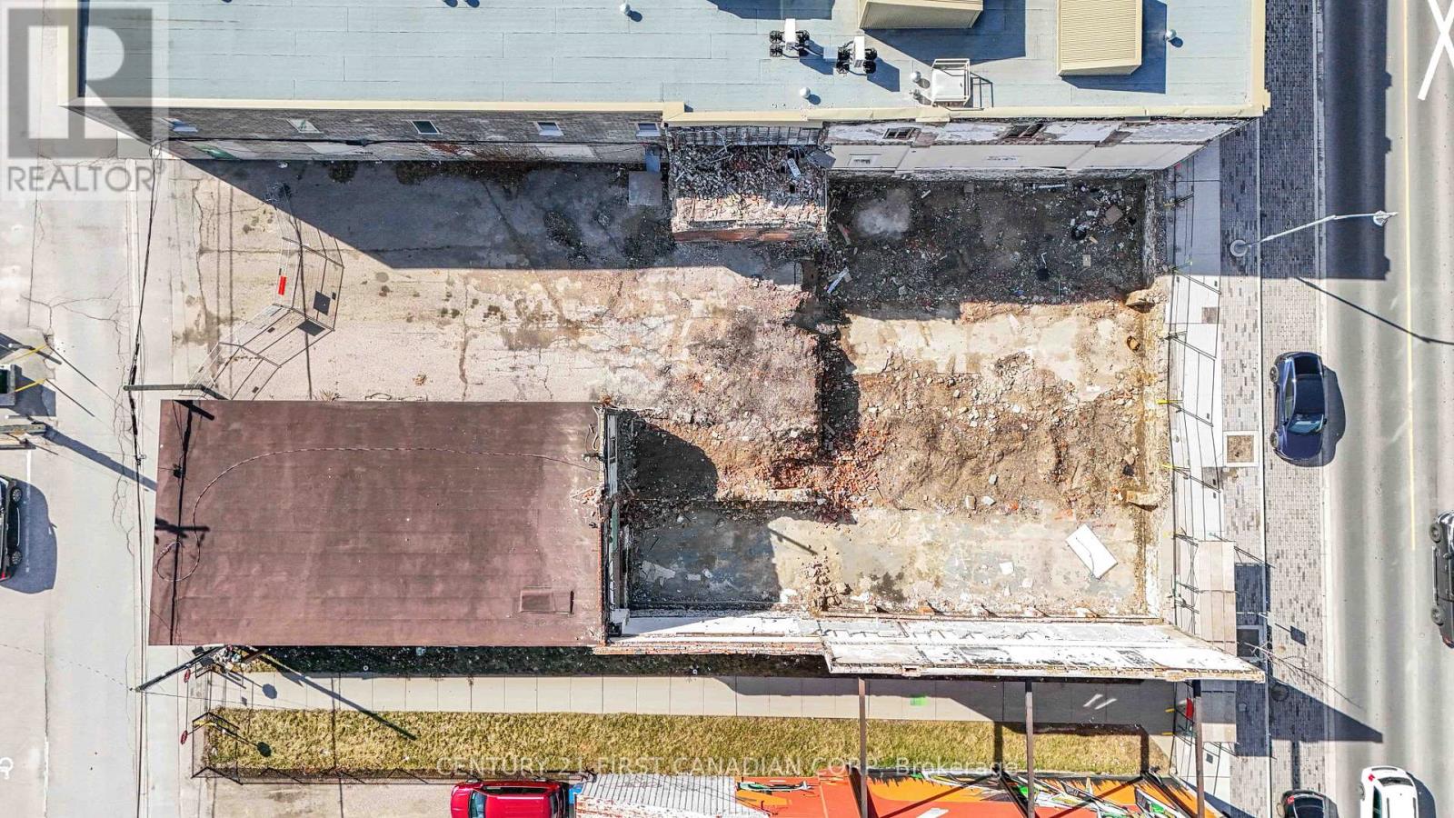 626 Talbot Street, St. Thomas, Ontario  N5P 1C8 - Photo 7 - X12889336