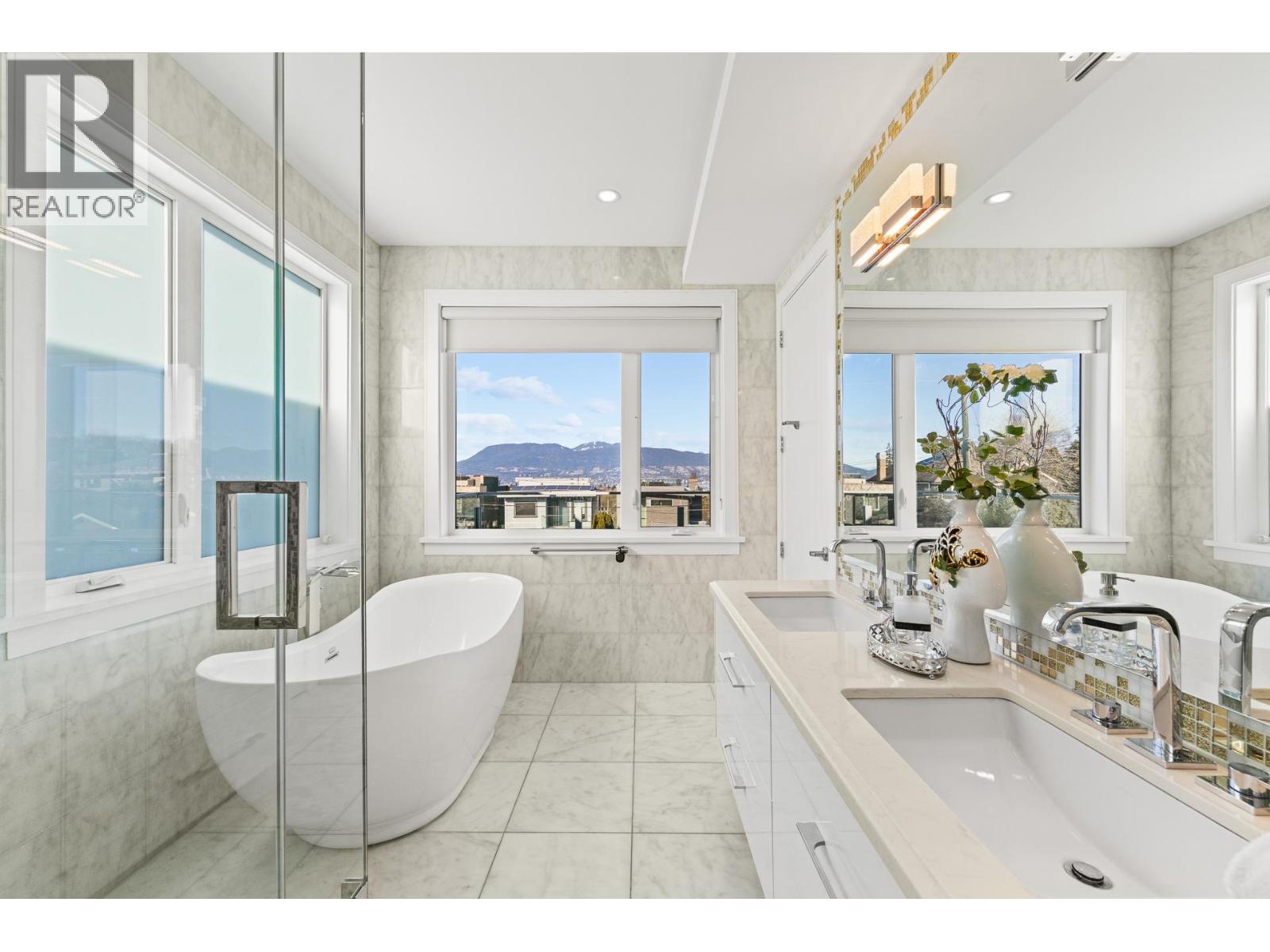 3253 W 21st Avenue, Vancouver, British Columbia  V6L 1L3 - Photo 24 - R3096179