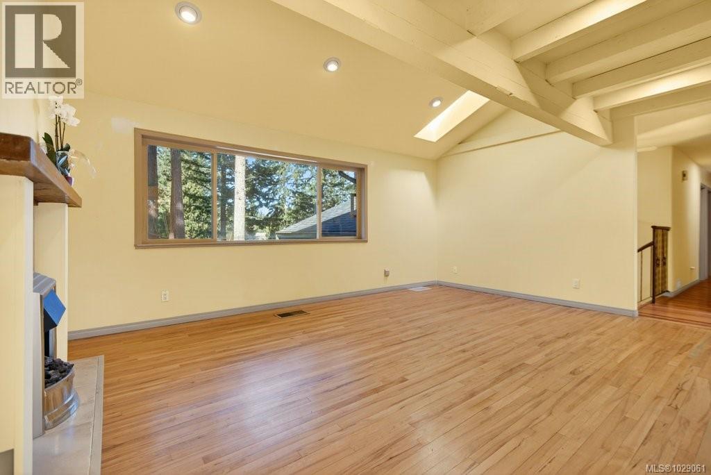 1931 Thurber Rd, Comox, British Columbia  V9M 3Z5 - Photo 14 - 1029061