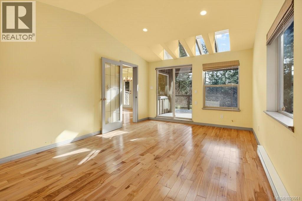 1931 Thurber Rd, Comox, British Columbia  V9M 3Z5 - Photo 24 - 1029061