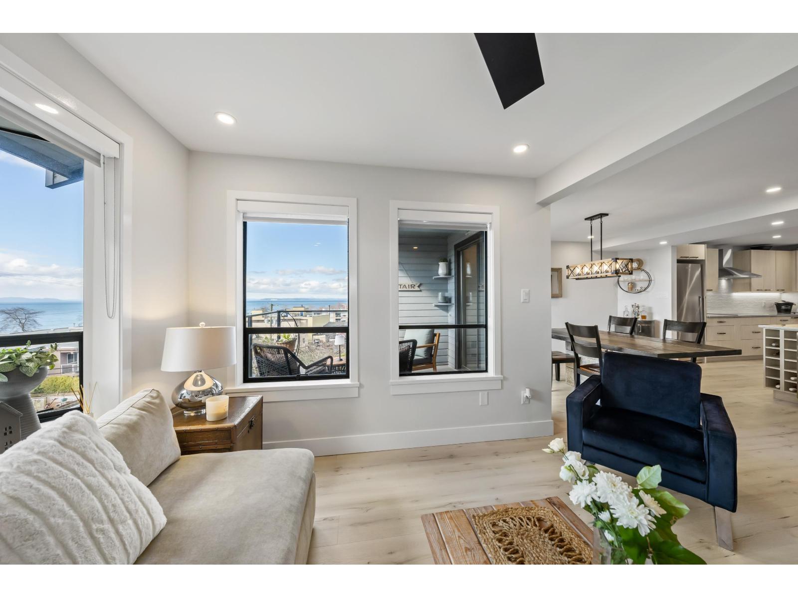 Listing Picture 10 of 40 : 2 14985 VICTORIA AVENUE, White Rock - 魯藝地產 Yvonne Lu Group - MLS Medallion Club Member