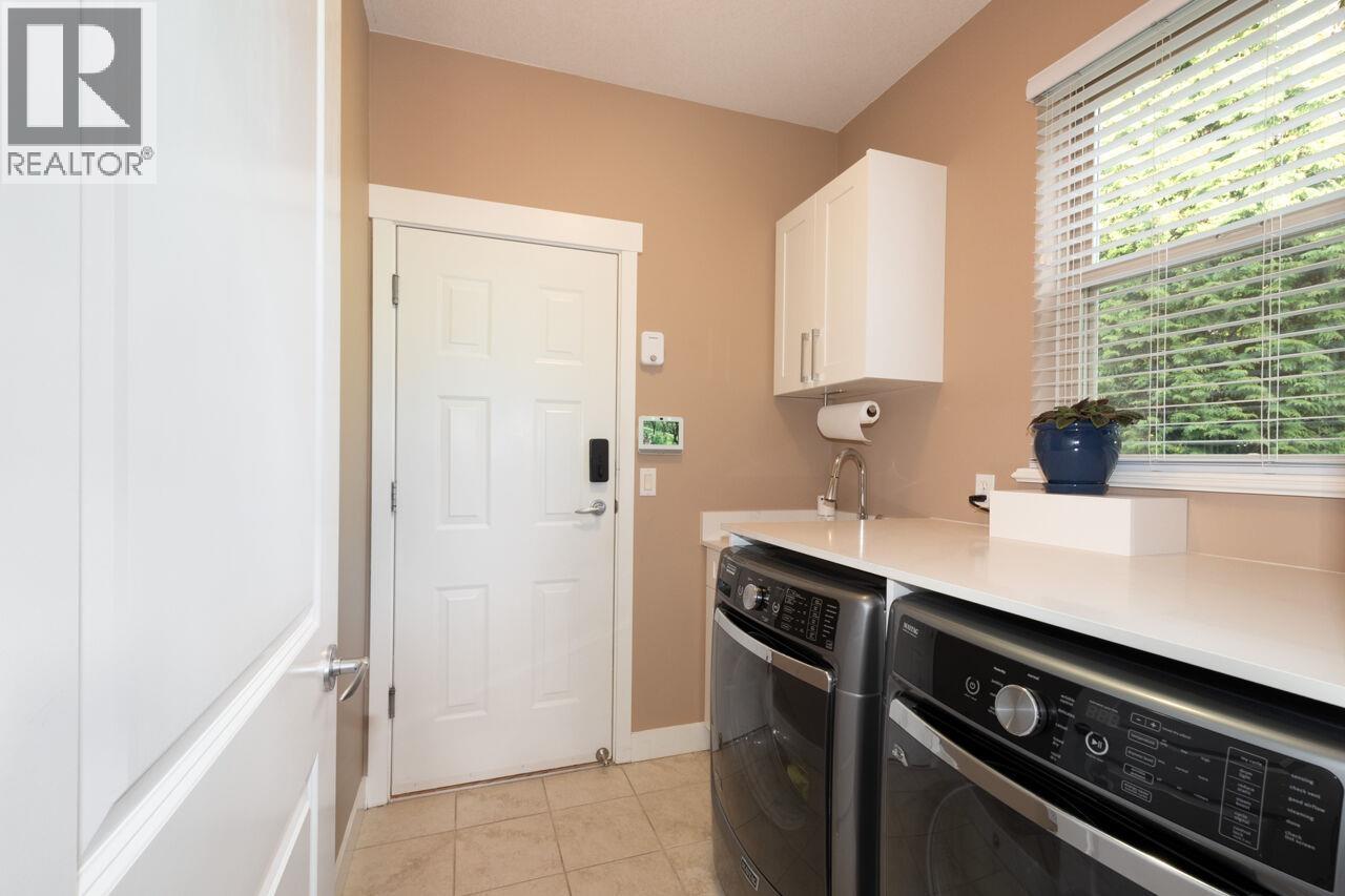 3 Maple Drive, Port Moody, British Columbia  V3H 5M8 - Photo 18 - R3099983