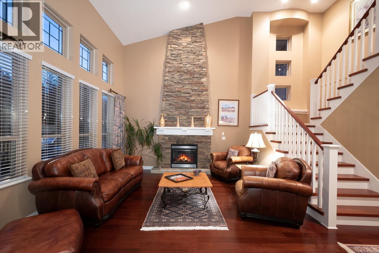 3 Maple Drive, Port Moody, British Columbia  V3H 5M8 - Photo 5 - R3099983