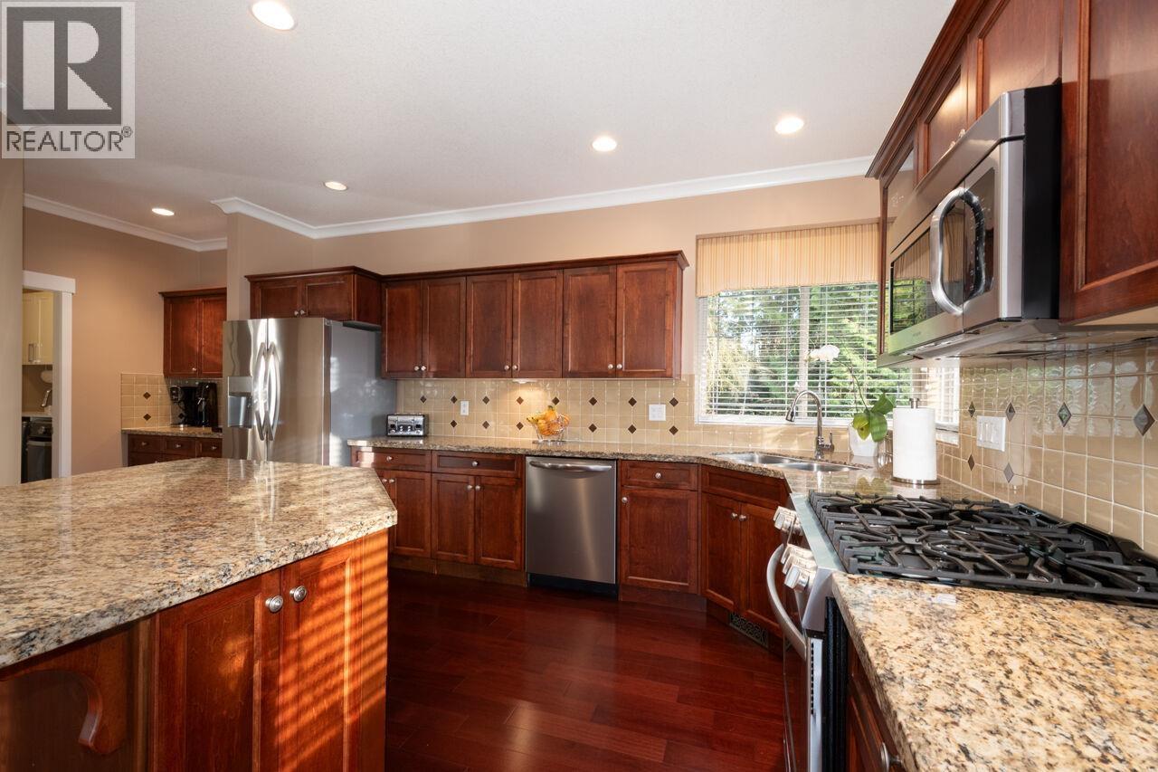 3 Maple Drive, Port Moody, British Columbia  V3H 5M8 - Photo 13 - R3099983