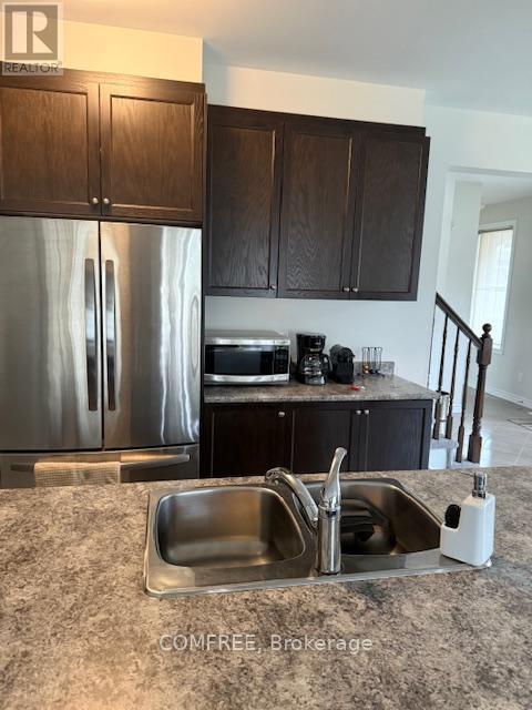 784 Logperch Circle, Ottawa, Ontario  K2J 6K3 - Photo 10 - X12889302