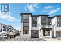 215 DARJEELING AVENUE, Ottawa, Ontario