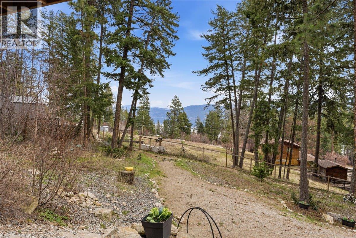 309 Killarney Way, Vernon, British Columbia  V1H 2C5 - Photo 40 - 10378057