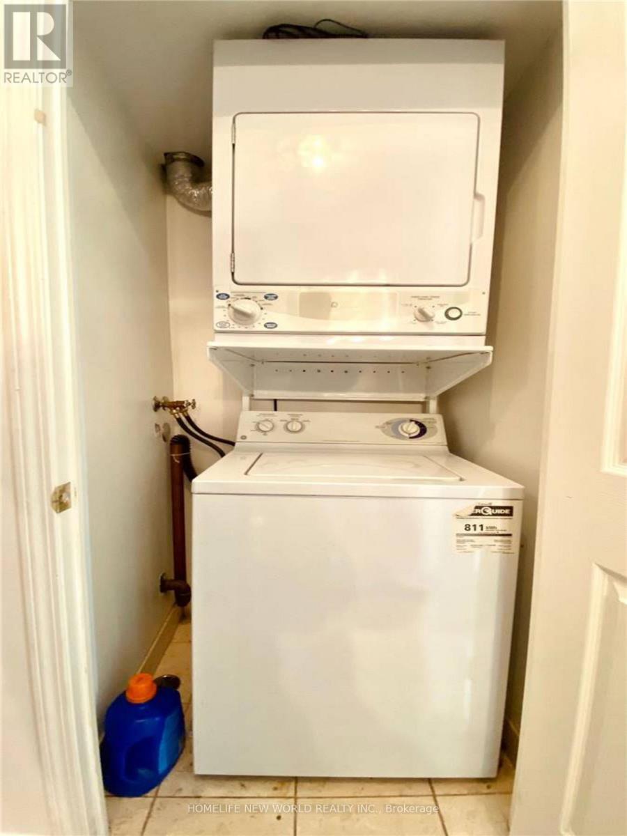 803 - 28 Olive Avenue, Toronto (Willowdale East), Ontario  M2N 7E6 - Photo 7 - C12889284