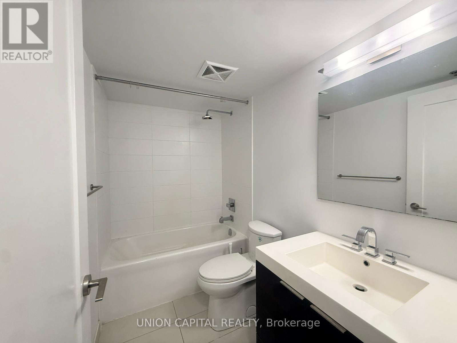 701 - 318 Richmond Street W, Toronto (Waterfront Communities), Ontario  M5V 0B4 - Photo 10 - C12889346