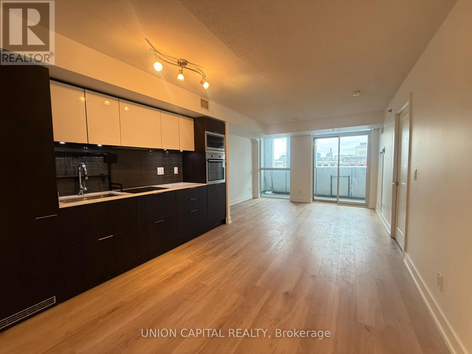 701 - 318 Richmond Street W, Toronto (Waterfront Communities), Ontario  M5V 0B4 - Photo 13 - C12889346