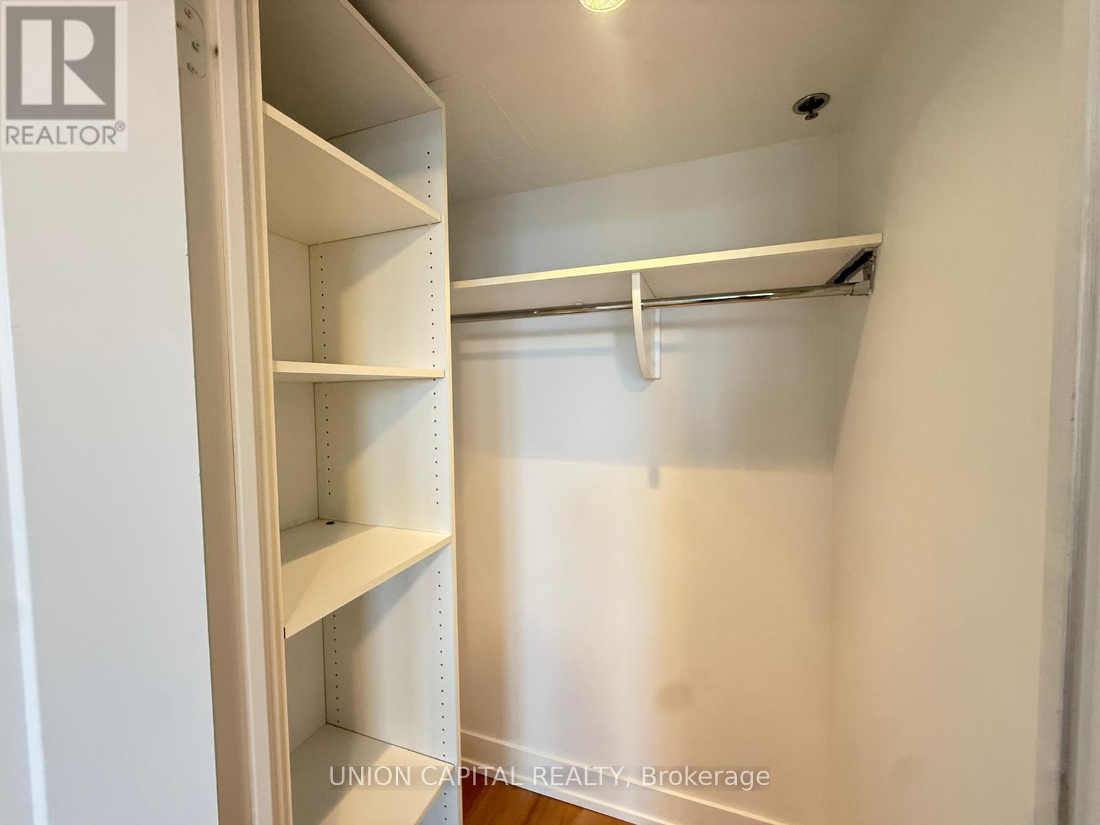 701 - 318 Richmond Street W, Toronto (Waterfront Communities), Ontario  M5V 0B4 - Photo 22 - C12889346