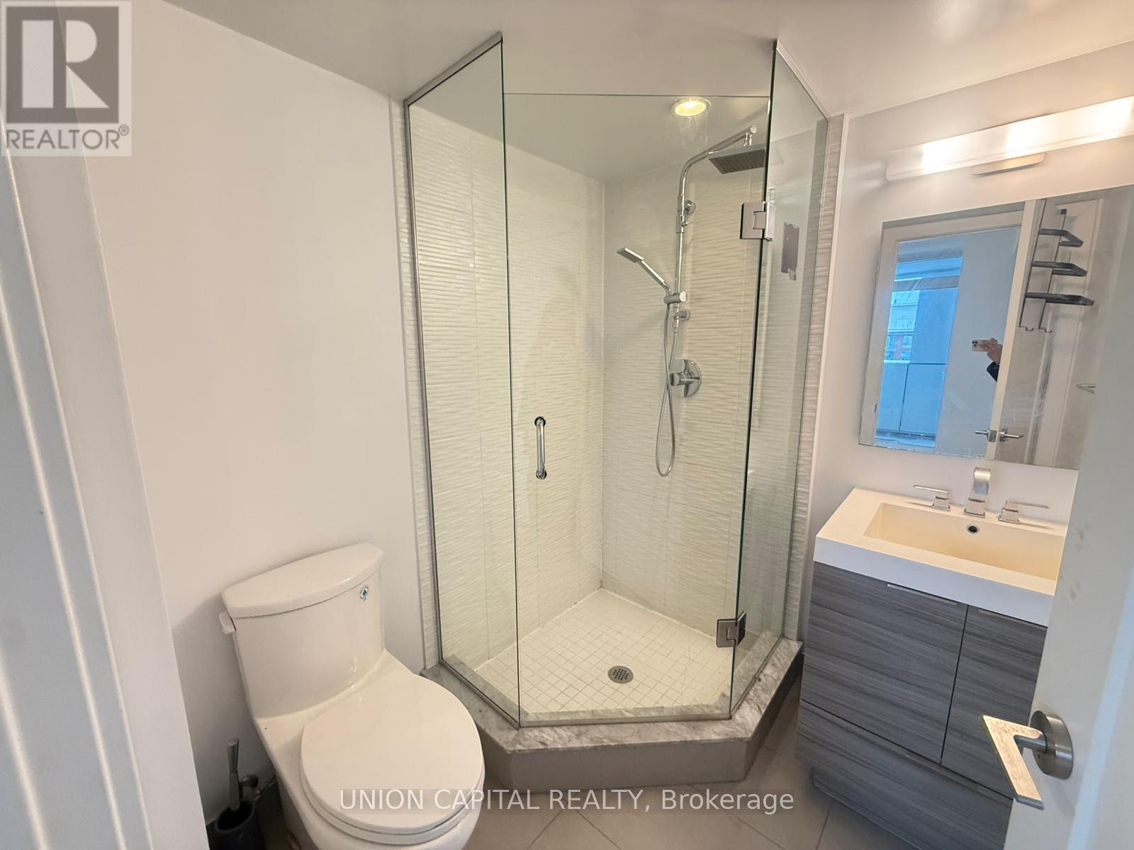 701 - 318 Richmond Street W, Toronto (Waterfront Communities), Ontario  M5V 0B4 - Photo 23 - C12889346