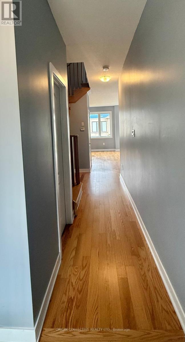 117 Keelson Street, Welland (Dain City), Ontario  L3B 0M4 - Photo 4 - X12888040