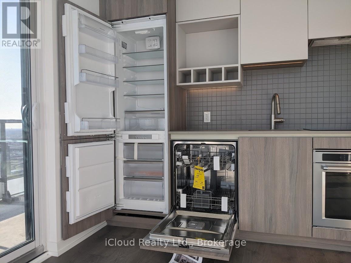 5502 - 950 Portage Parkway, Vaughan, Ontario  L4K 0J7 - Photo 13 - N12889288