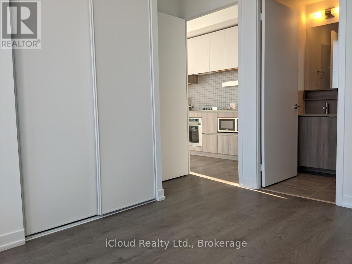 5502 - 950 Portage Parkway, Vaughan, Ontario  L4K 0J7 - Photo 22 - N12889288