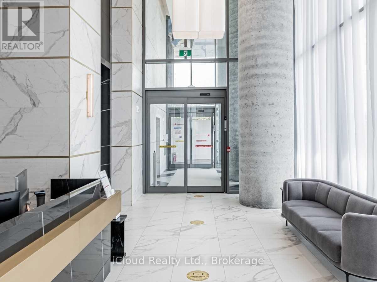 5502 - 950 Portage Parkway, Vaughan, Ontario  L4K 0J7 - Photo 4 - N12889288