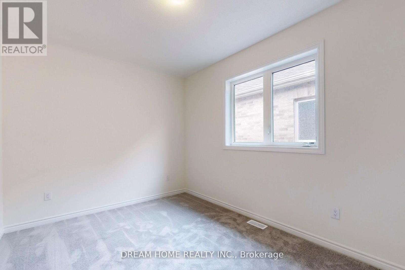 7 Charles White Court, East Gwillimbury, Ontario  L9N 0T7 - Photo 23 - N12889330