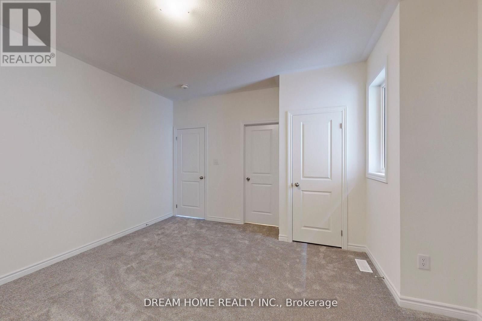 7 Charles White Court, East Gwillimbury, Ontario  L9N 0T7 - Photo 29 - N12889330