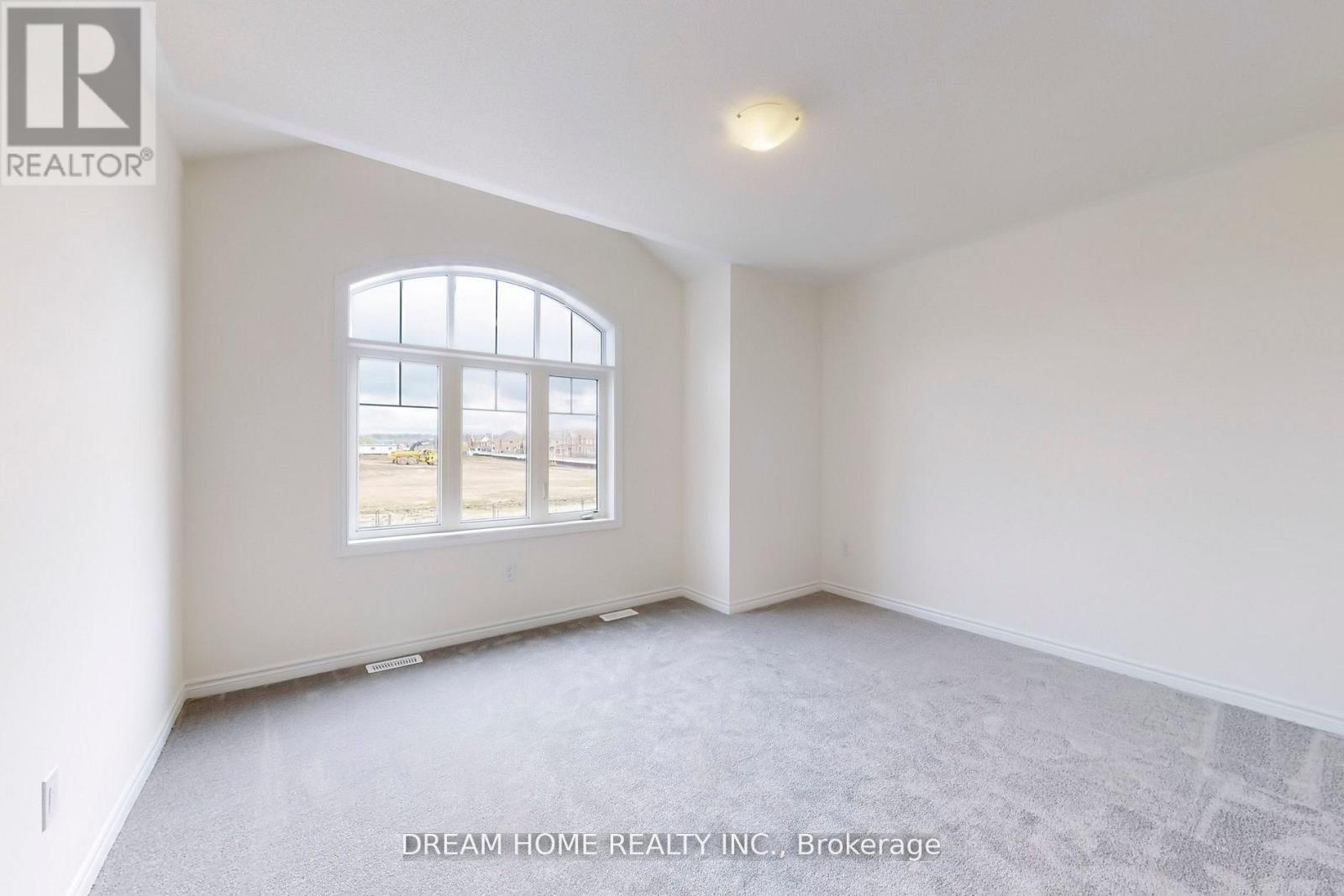 7 Charles White Court, East Gwillimbury, Ontario  L9N 0T7 - Photo 32 - N12889330