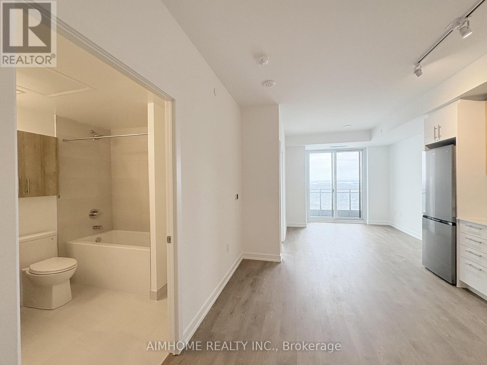 1907 - 9763 Markham Road, Markham, Ontario  L6E 0W4 - Photo 12 - N12889332