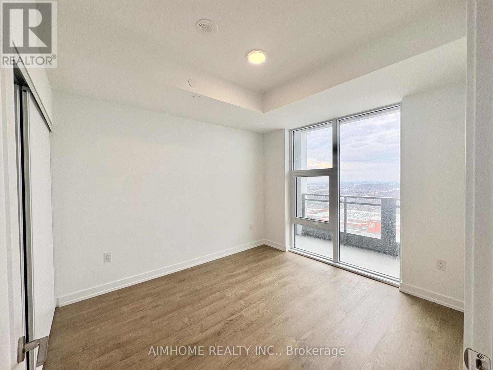 1907 - 9763 Markham Road, Markham, Ontario  L6E 0W4 - Photo 4 - N12889332