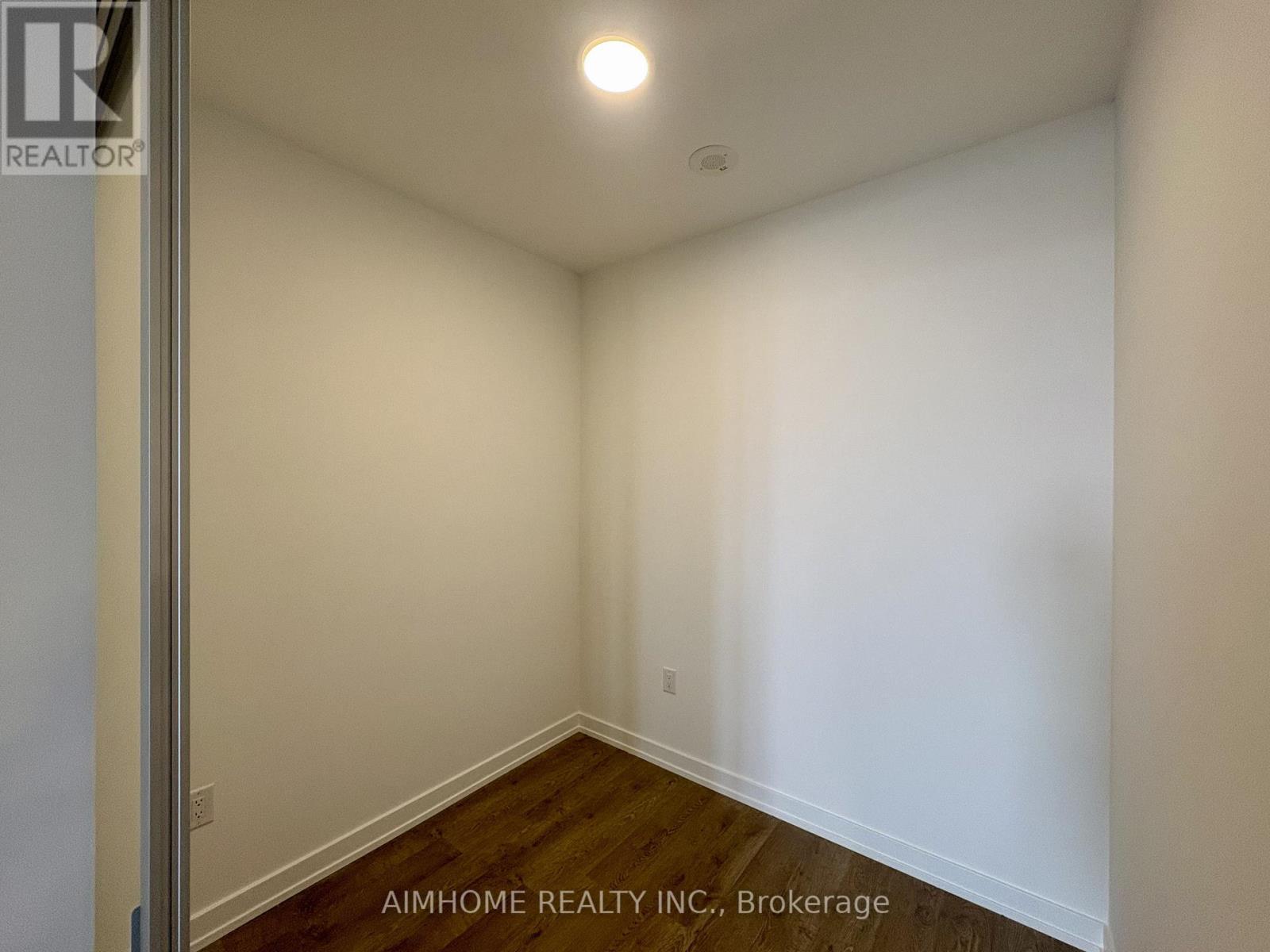 1907 - 9763 Markham Road, Markham, Ontario  L6E 0W4 - Photo 5 - N12889332