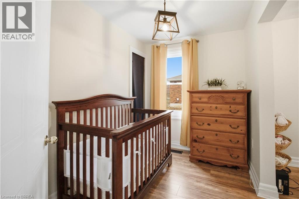 112 Harold Avenue, Brantford, Ontario  N3T 1W4 - Photo 14 - 40808651