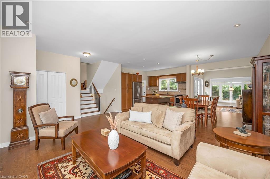 285 Surrey Drive, Oakville, Ontario  L6L 3T6 - Photo 8 - 40800986