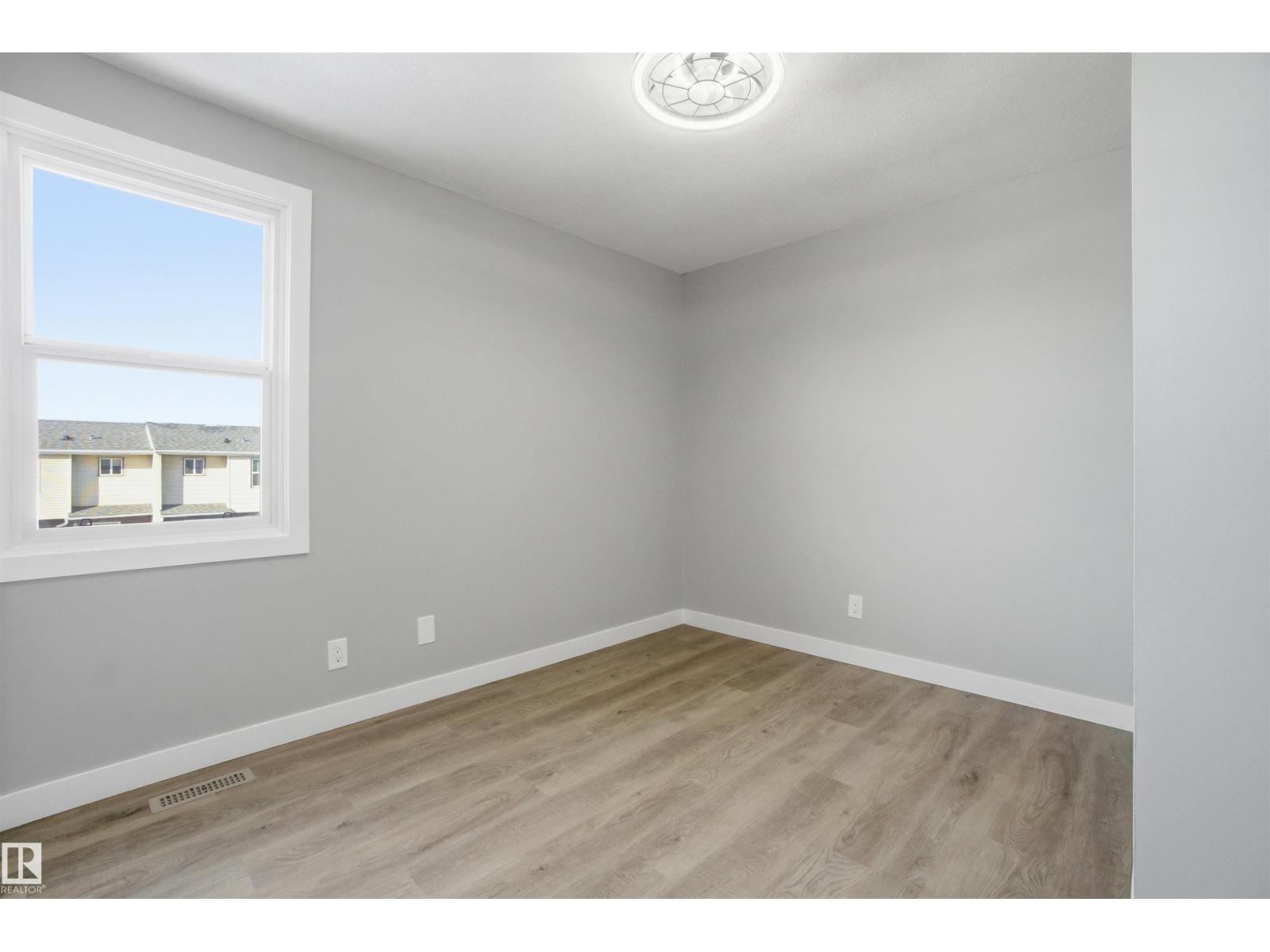 225 Harrison Dr Nw, Edmonton, Alberta  T5A 2X5 - Photo 26 - E4477675