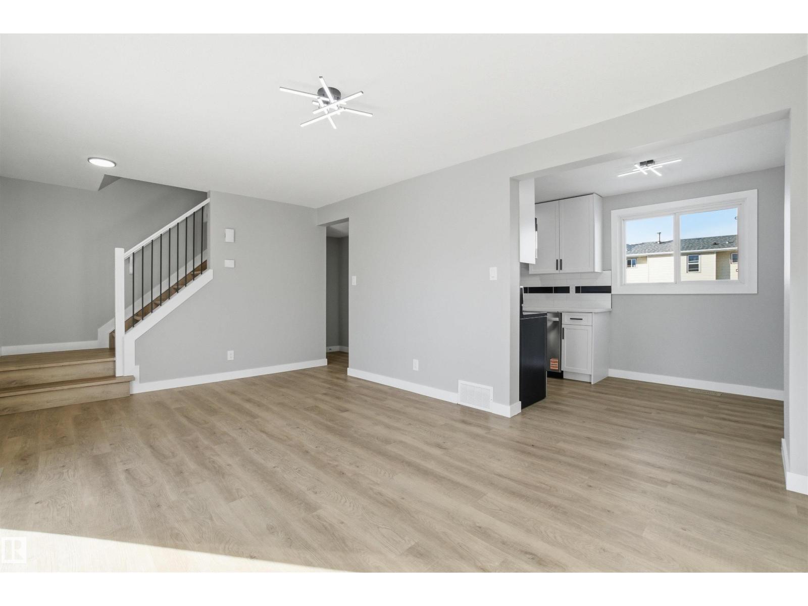 225 Harrison Dr Nw, Edmonton, Alberta  T5A 2X5 - Photo 13 - E4477675