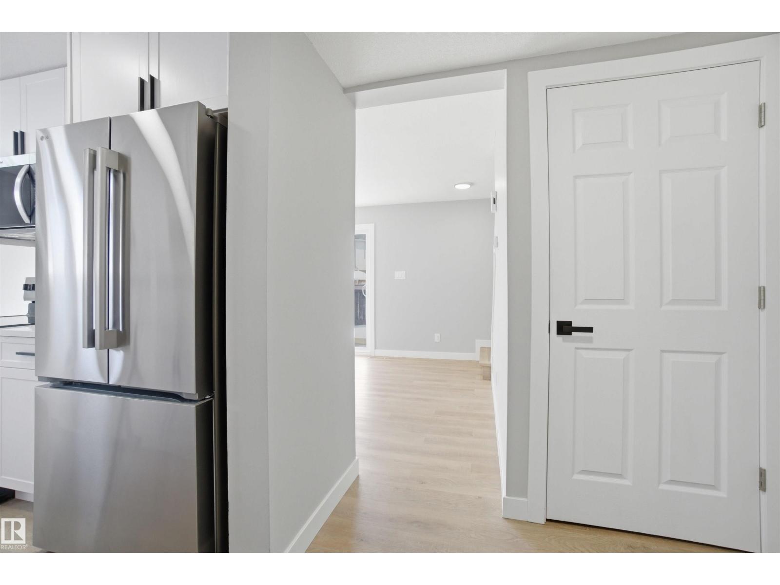 225 Harrison Dr Nw, Edmonton, Alberta  T5A 2X5 - Photo 10 - E4477675