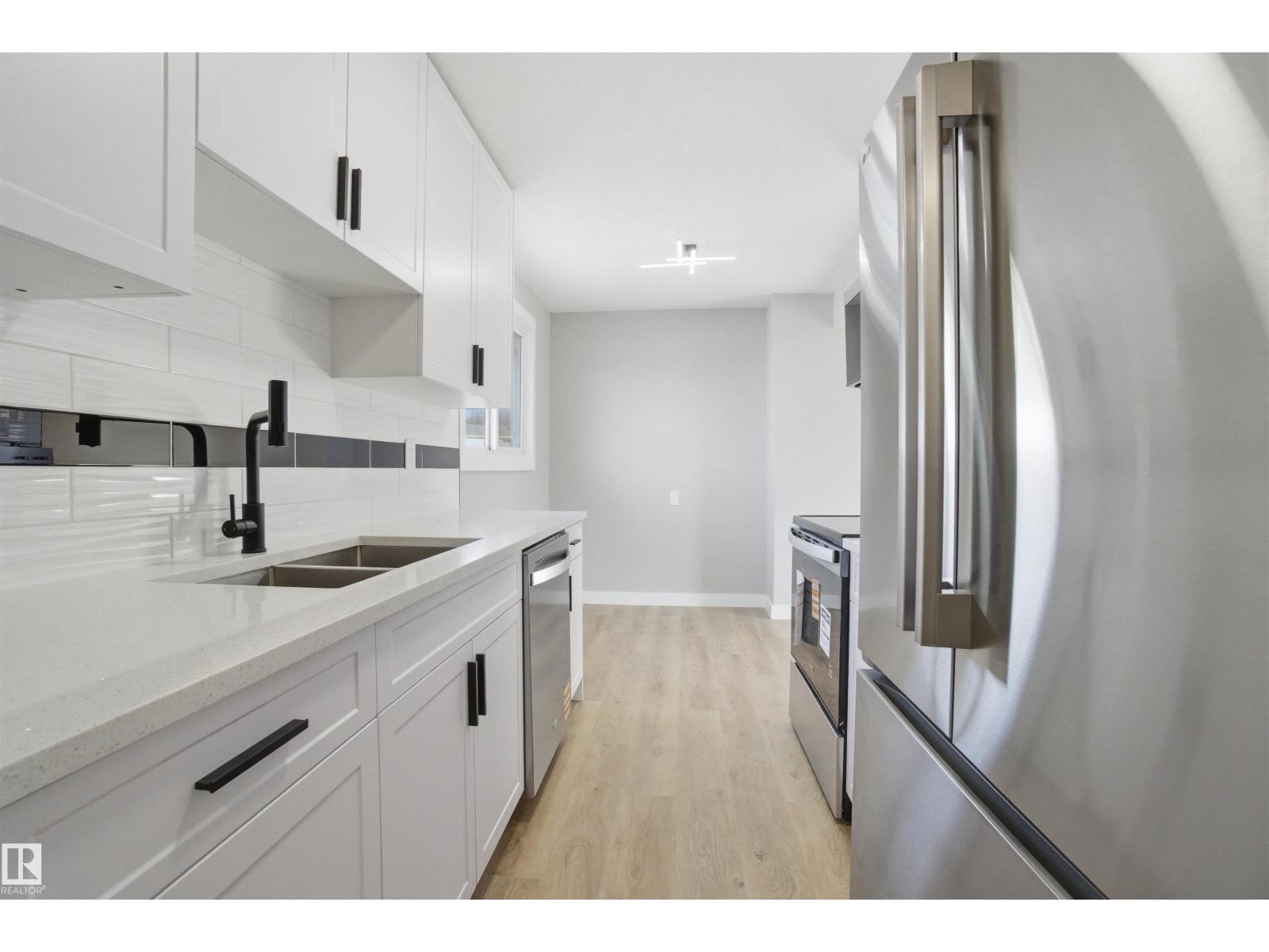 225 Harrison Dr Nw, Edmonton, Alberta  T5A 2X5 - Photo 6 - E4477675