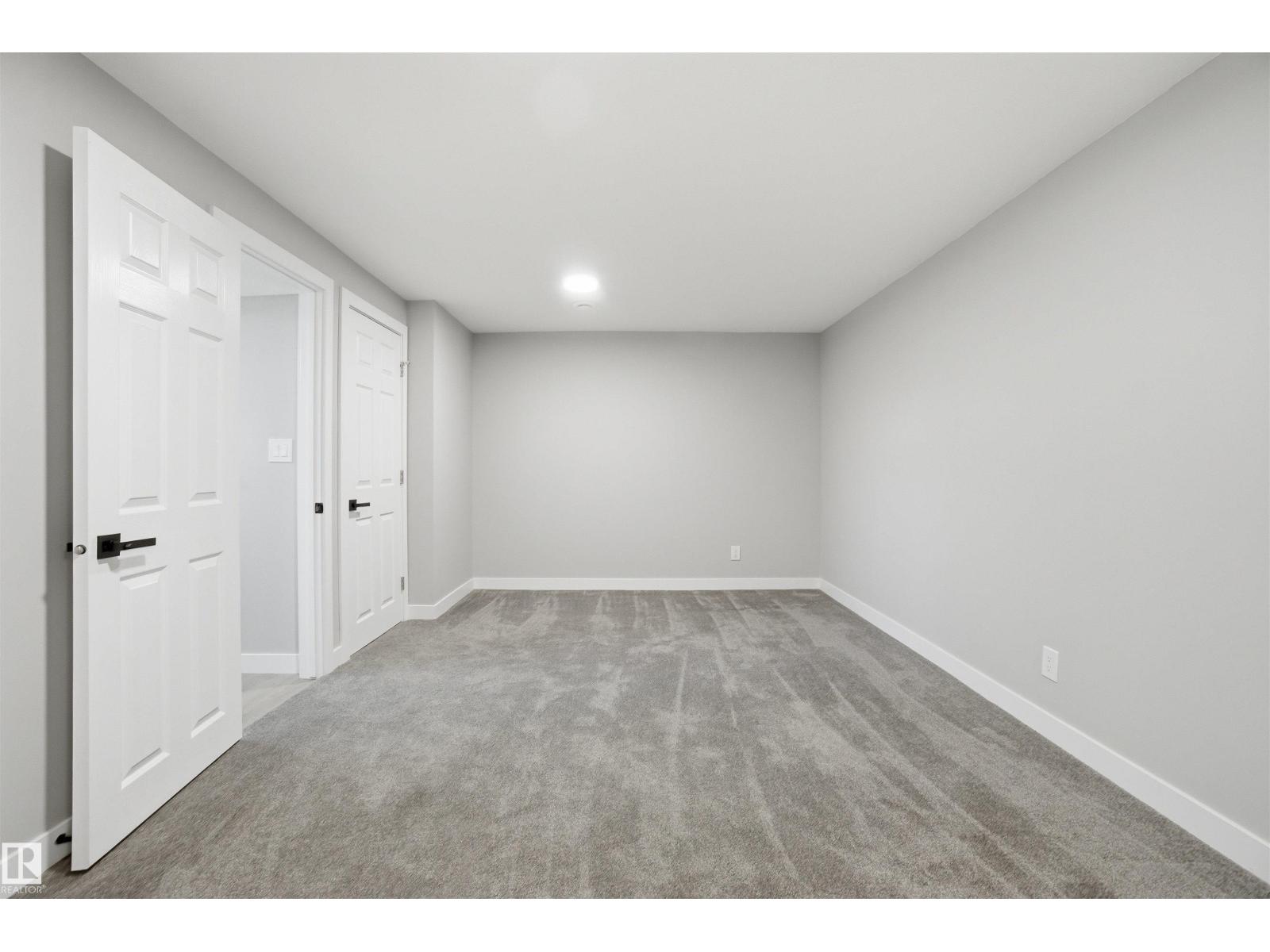 225 Harrison Dr Nw, Edmonton, Alberta  T5A 2X5 - Photo 30 - E4477675