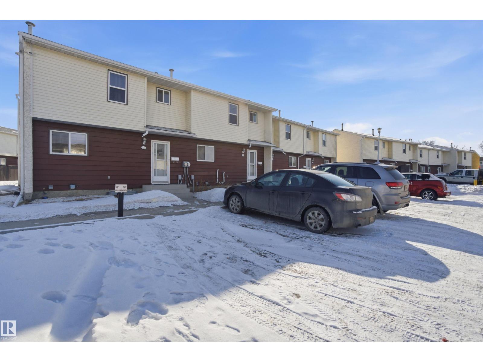 225 Harrison Dr Nw, Edmonton, Alberta  T5A 2X5 - Photo 3 - E4477675