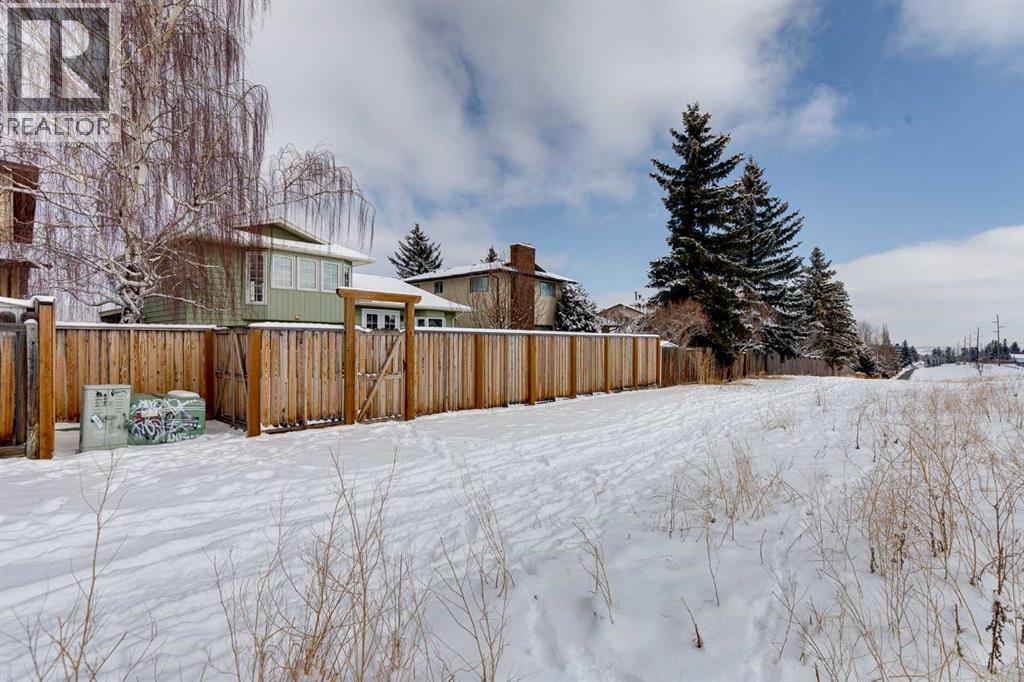 88 Bermondsey Way Nw, Calgary, Alberta  T3K 1V4 - Photo 43 - A2293475