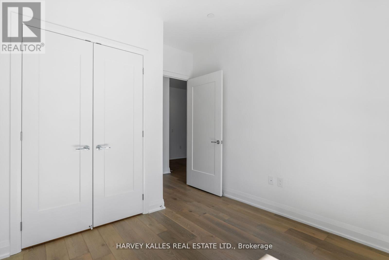 102 - 293 The Kingsway, Toronto, Ontario  M9A 3A9 - Photo 16 - W12889300