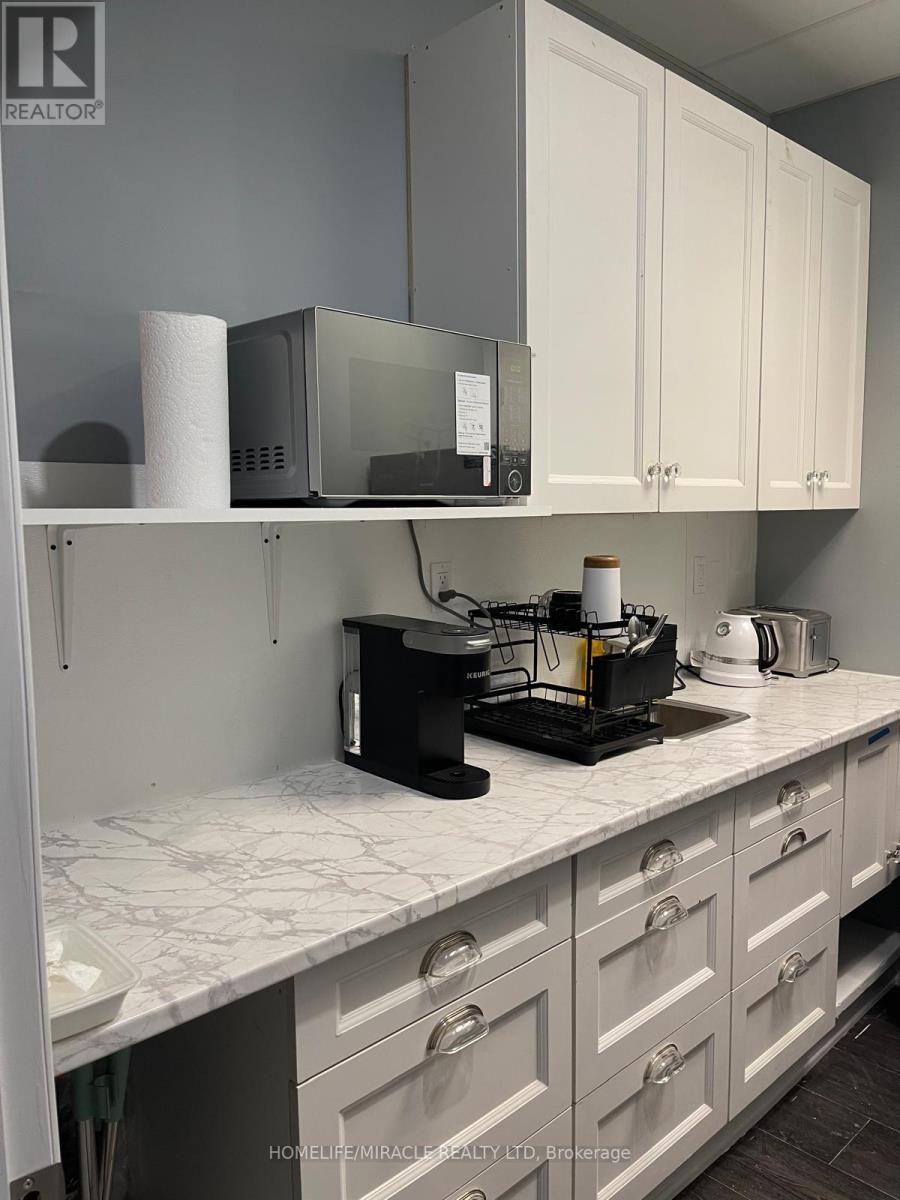 211-P - 2359 ROYALWINDSOR DRIVE, Mississauga, Ontario