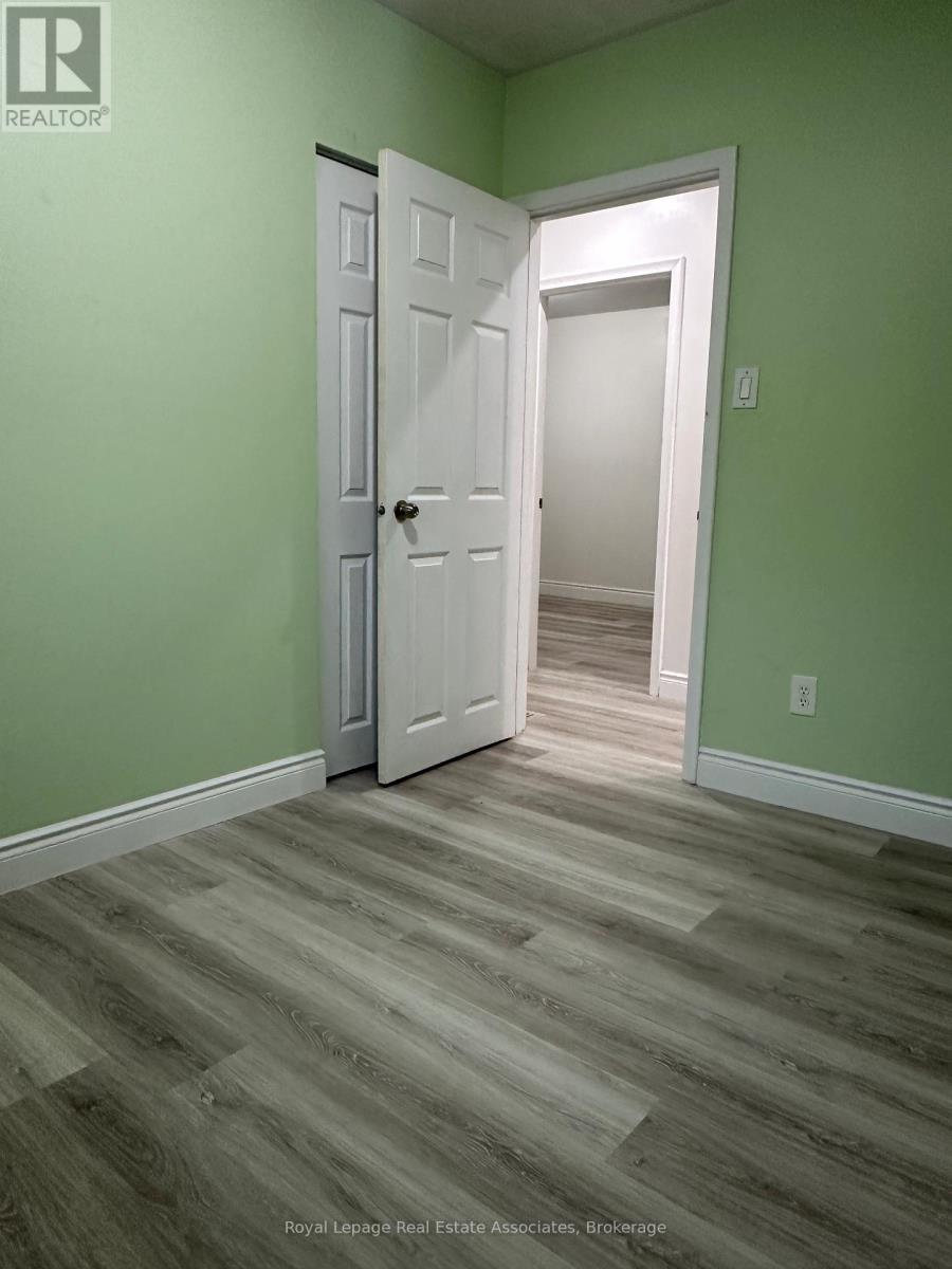 Main Floor - 25 Ashwood Crescent, Brampton, Ontario  L6T 1M1 - Photo 20 - W12889328