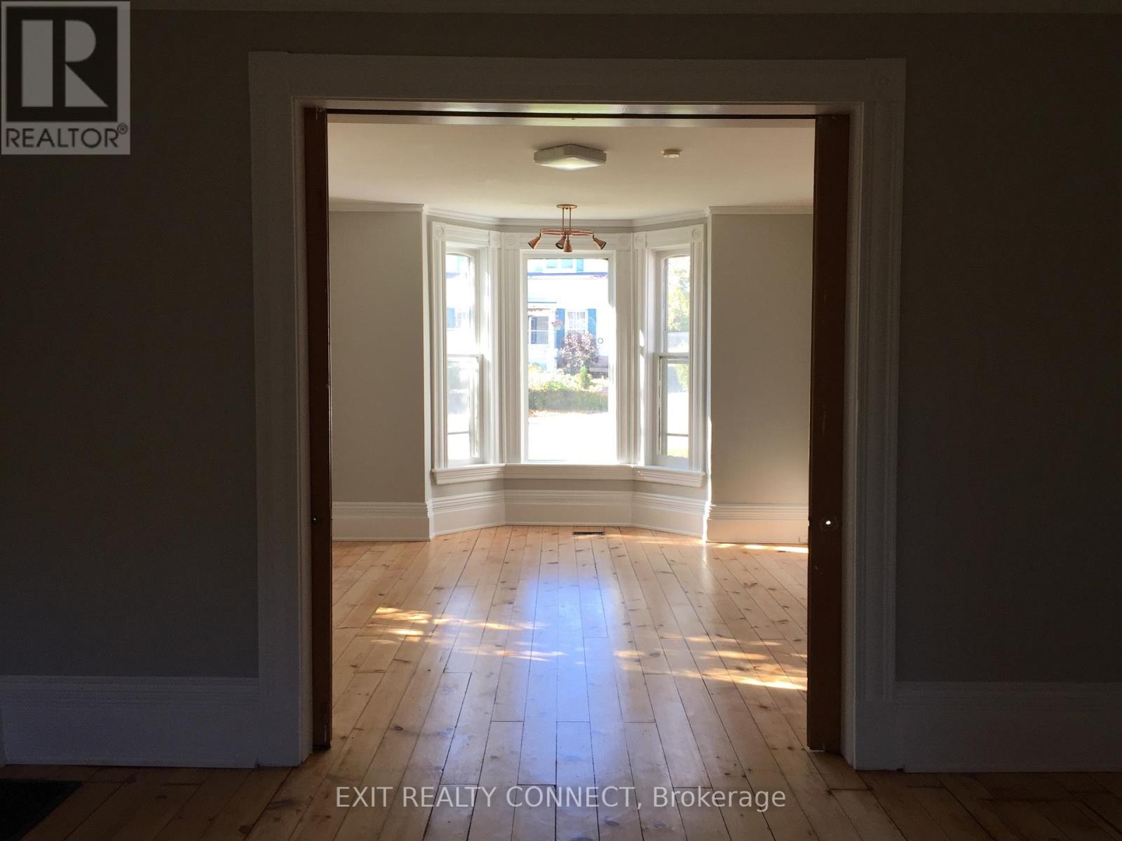 1&2 - 87 Main Street N, Milton, Ontario  L9T 1N4 - Photo 12 - W12889348