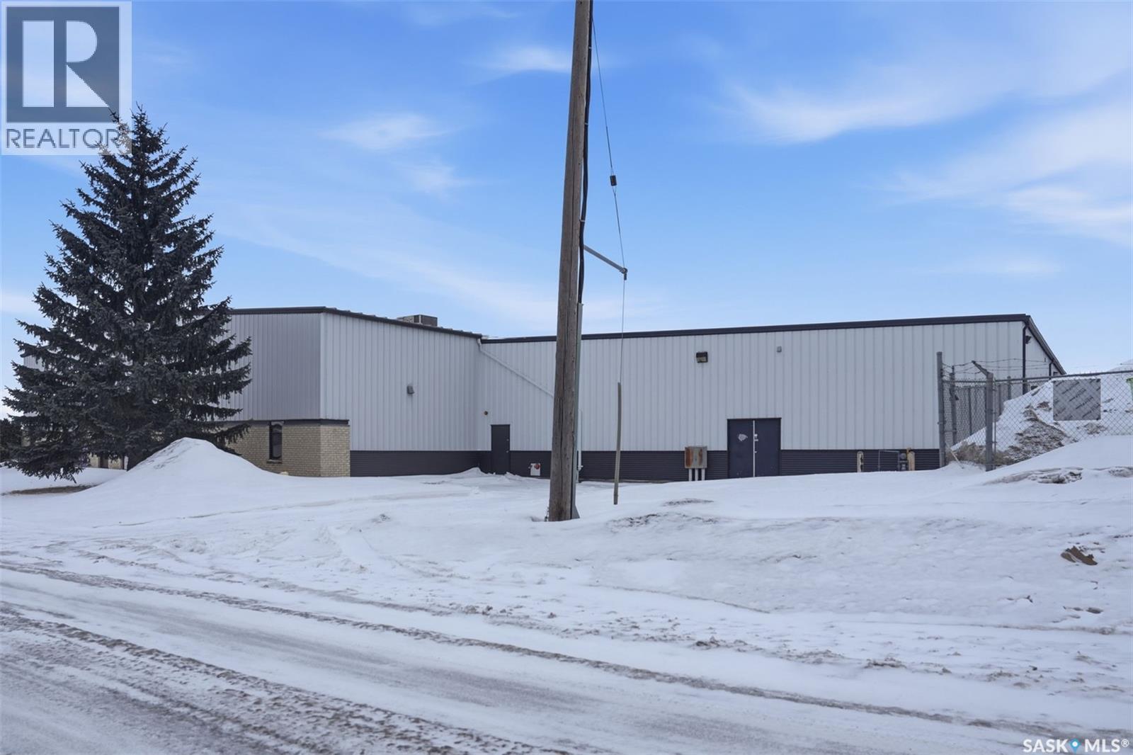 210 44th Street E, Saskatoon, Saskatchewan  S7K 8A7 - Photo 4 - SK030575