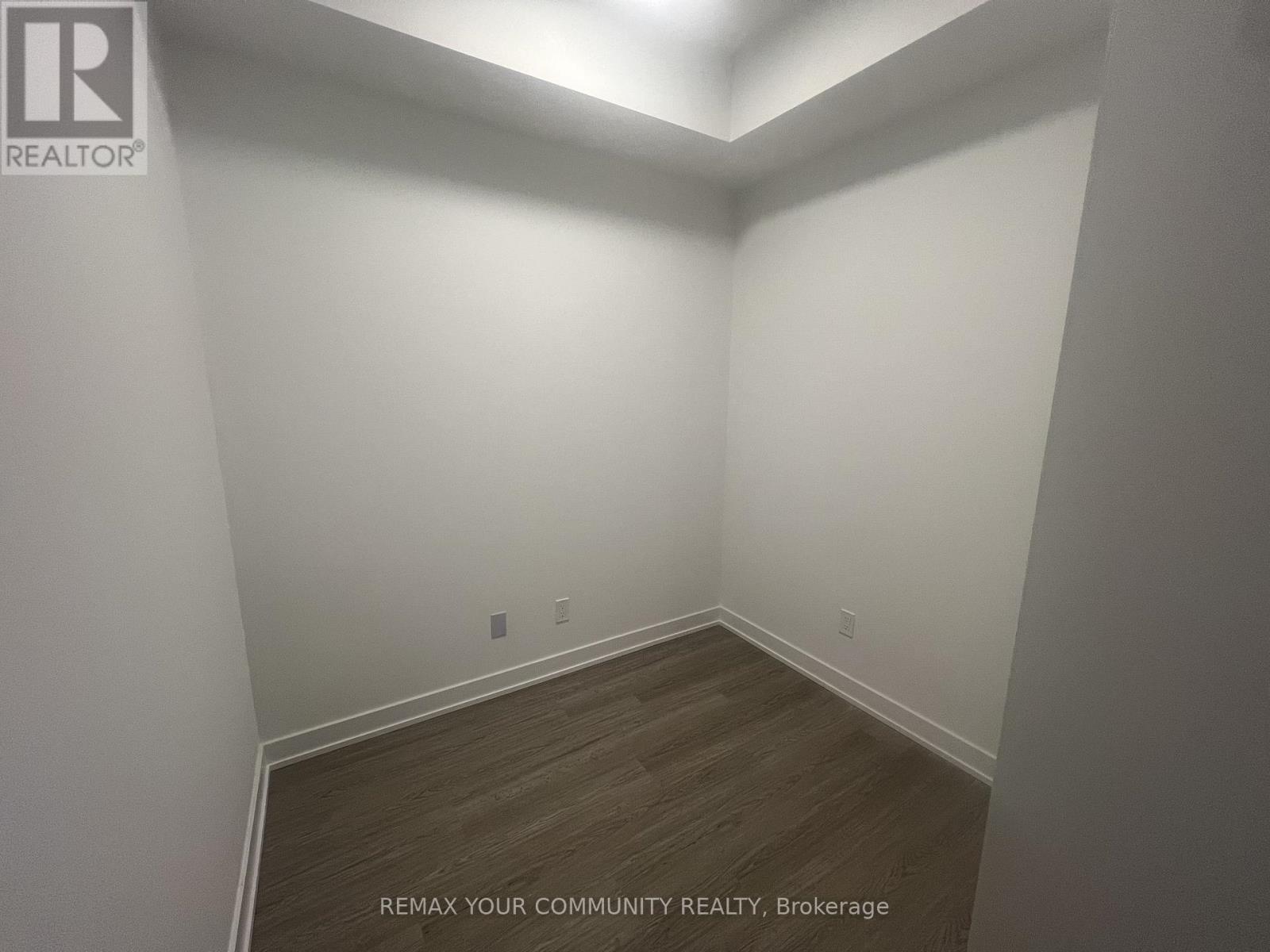 228 - 8188 Yonge Street, Vaughan, Ontario  L4J 0M2 - Photo 6 - N12883708