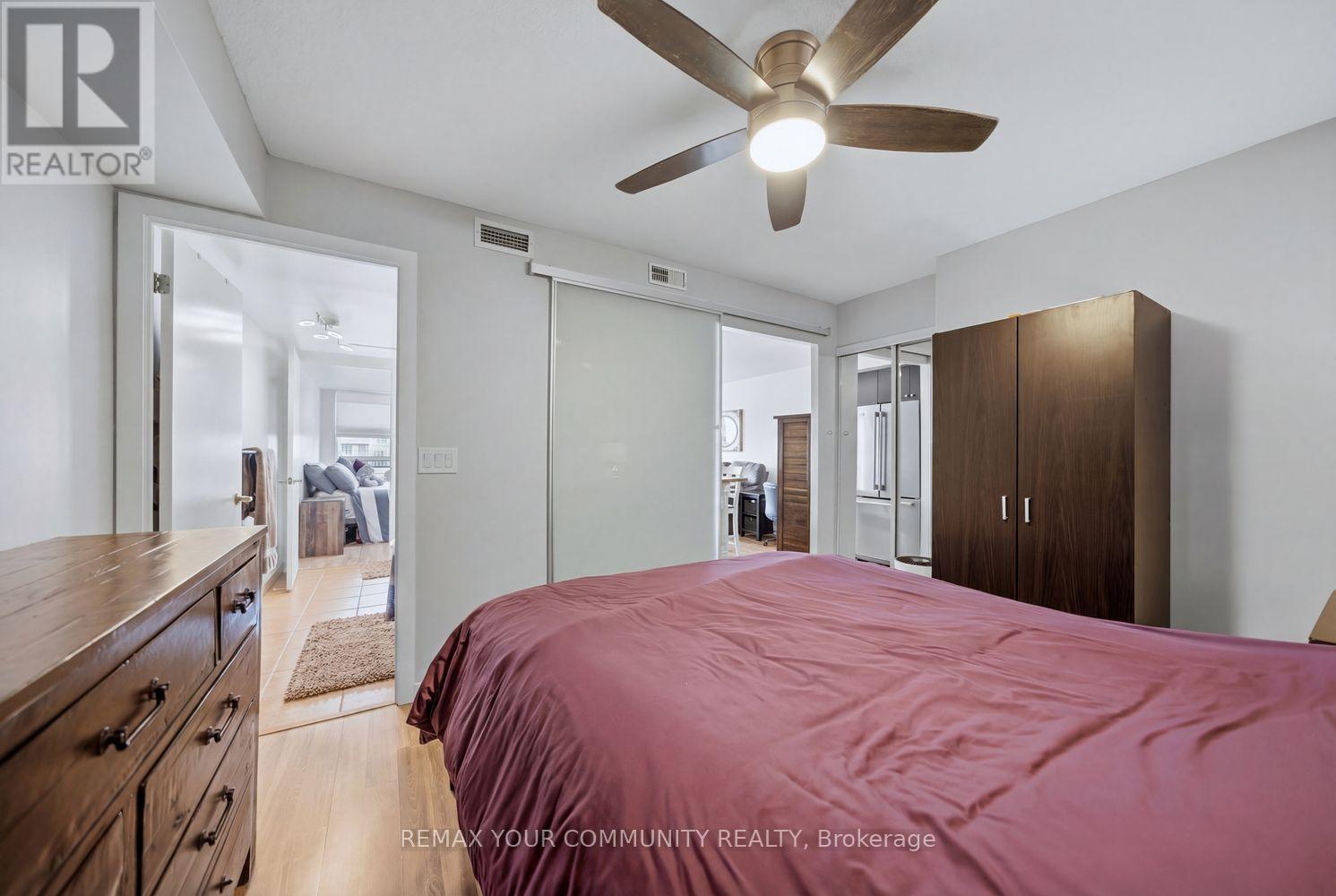 1526 - 38 Joe Shuster Way, Toronto, Ontario M6K 0A5 - Photo 24 - W12862034