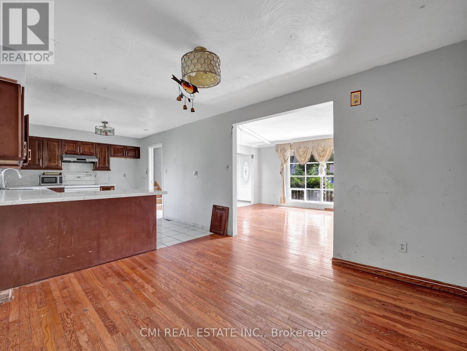 74 Brier Park Road, Brantford, Ontario  N3R 5T4 - Photo 9 - X12889292