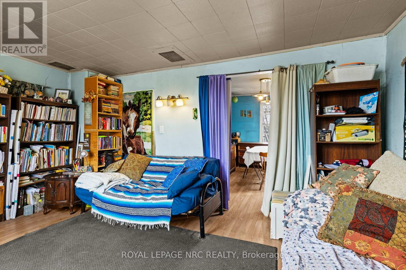 385 Crowland Avenue, Welland, Ontario  L3B 1X5 - Photo 13 - X12889306