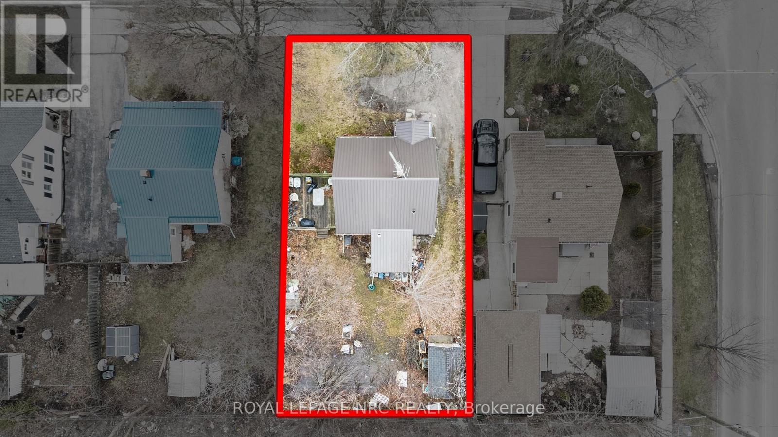 385 Crowland Avenue, Welland, Ontario  L3B 1X5 - Photo 33 - X12889306