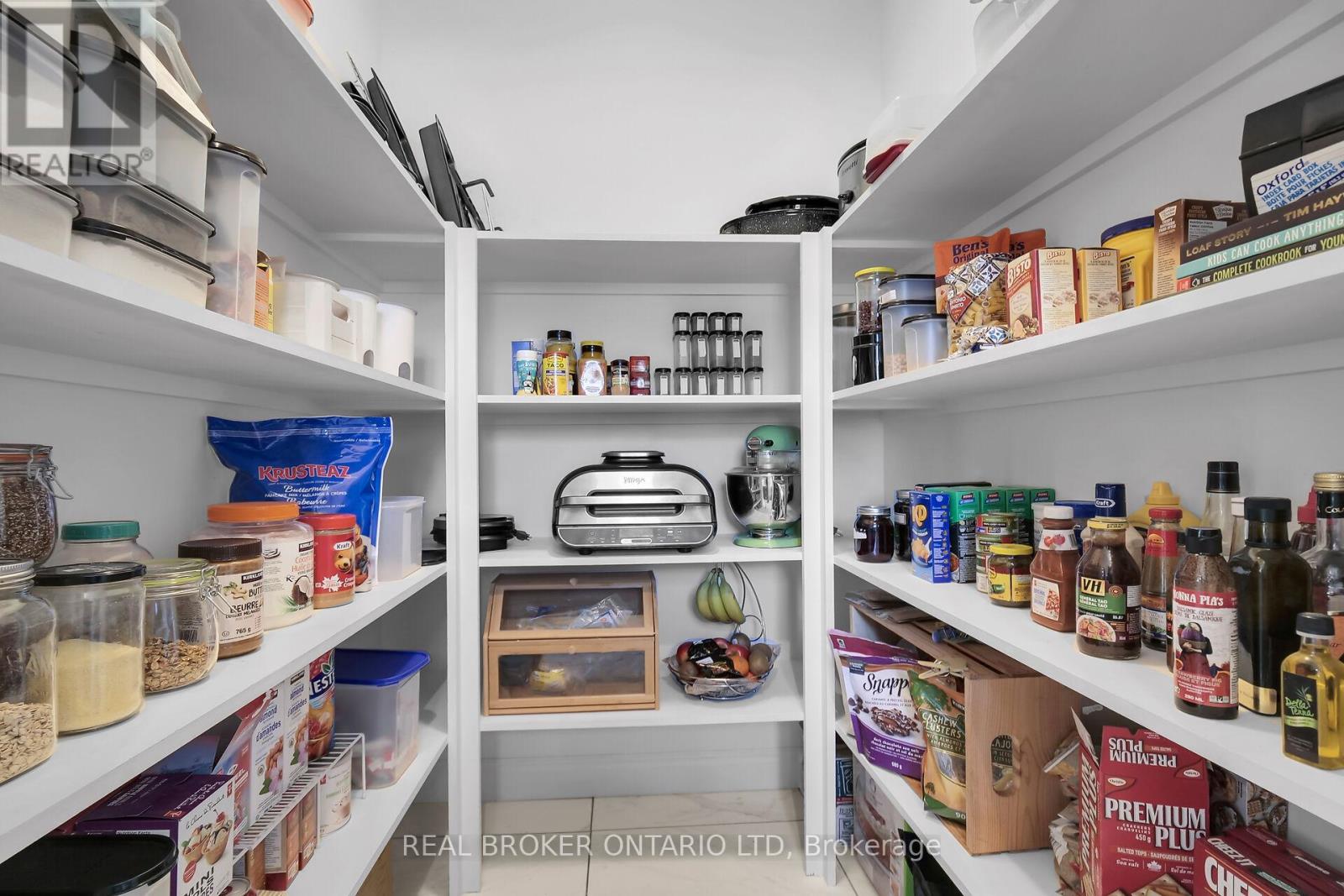 Photo 9 of 49 for 27 Glenwood Street