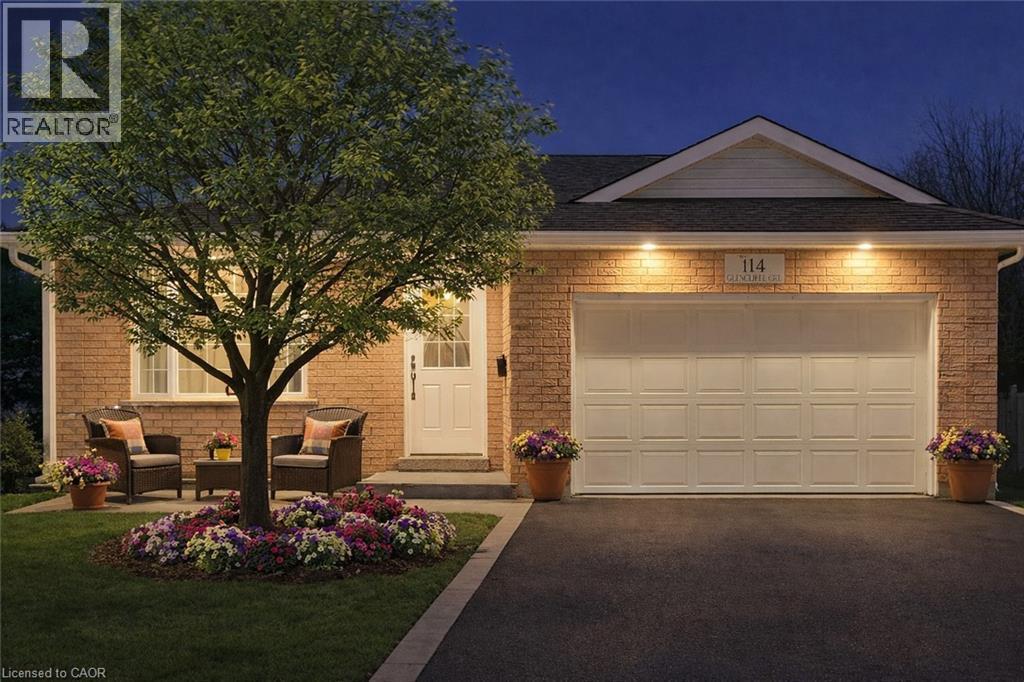 114 GLENCLIFFE Court, Kitchener, Ontario