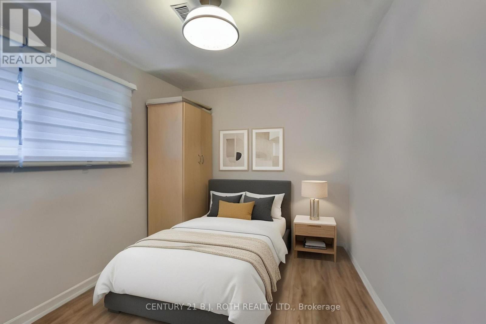 16 Gloria Street, Barrie, Ontario L4N 4L9 - Photo 19 - S12889280